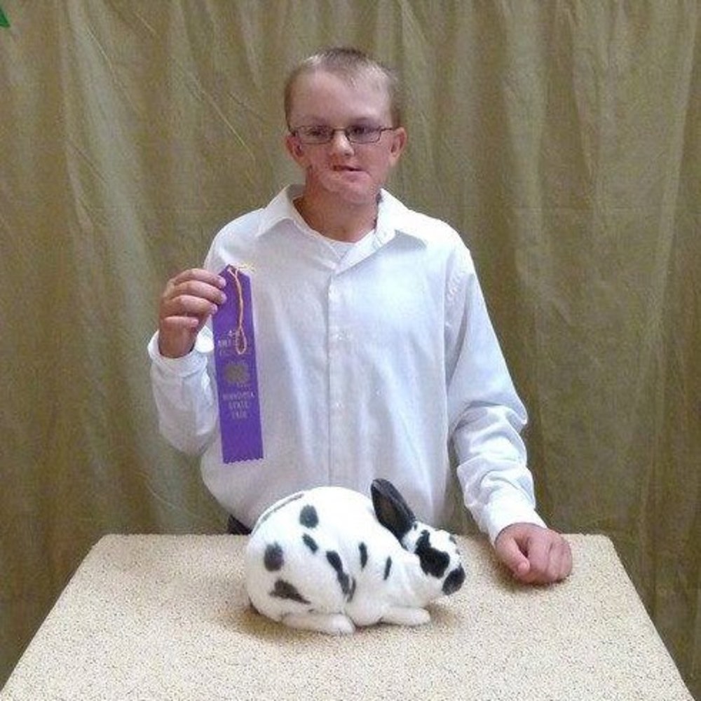 Meet your Posher, Ethan